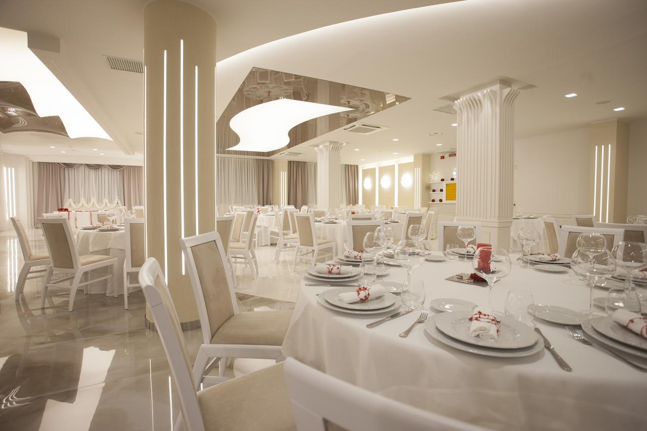 Hotel Ristorante Europa Venticano Esterno foto